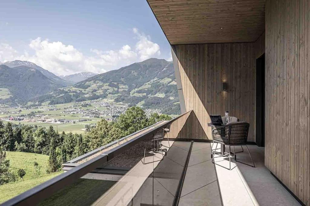 Panorama Nature Lodge Hart im Zillertal Exterior photo